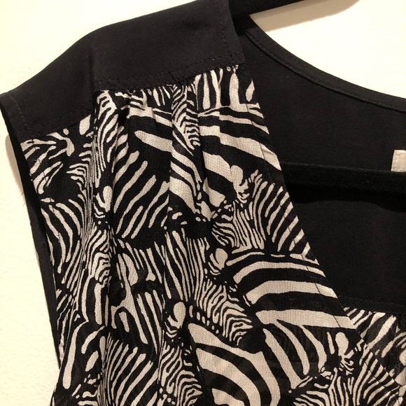 Trina Turk Top - Picture 2 of 6